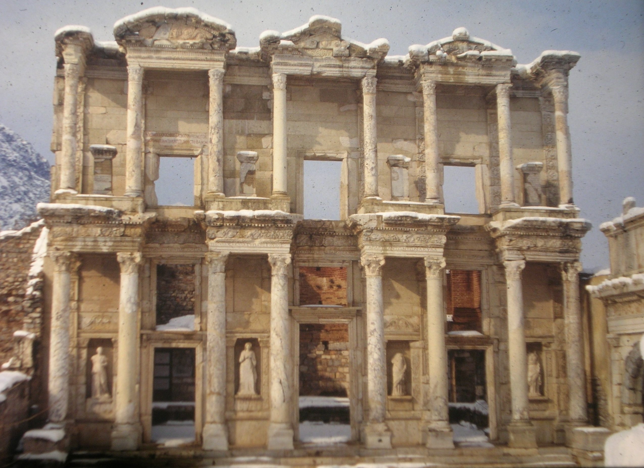 J. Flavius Celsus Kütüphanesi